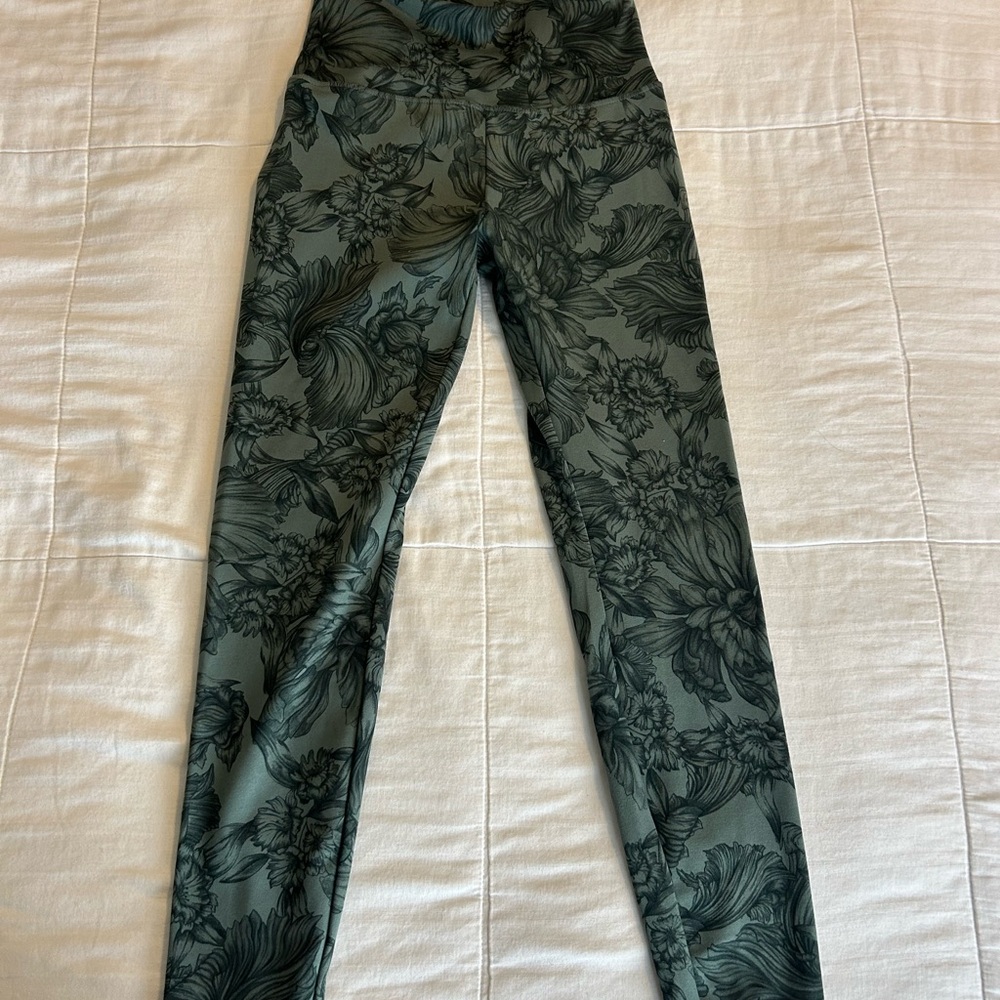 Floral Patterned Leggings
